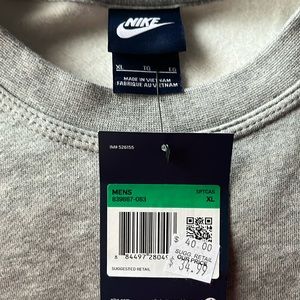 NIKE men’s sweatshirt (not hooded) size X-Large